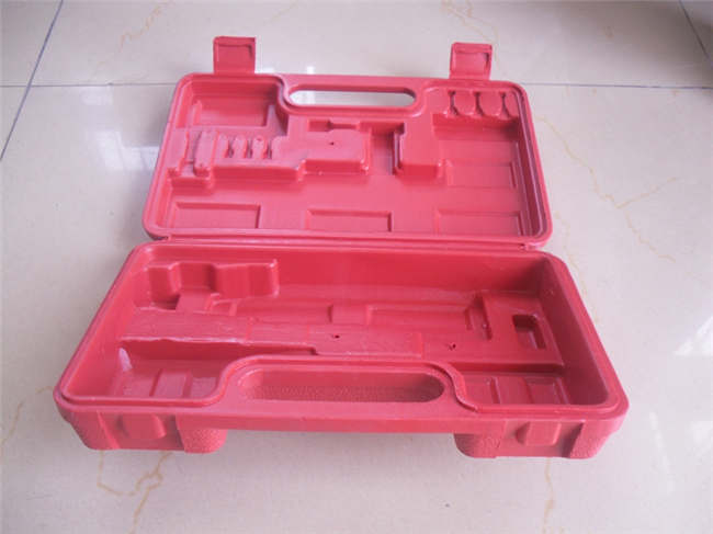 吹塑加工_吹塑制品設(shè)備使用前要注意什么？